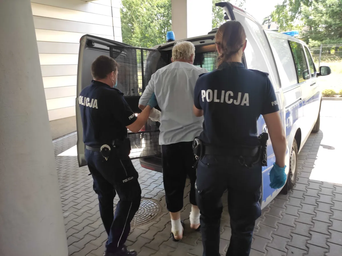 Areszt dla 60-latka, który groził synowi pozbawieniem życia i podpalił dom 