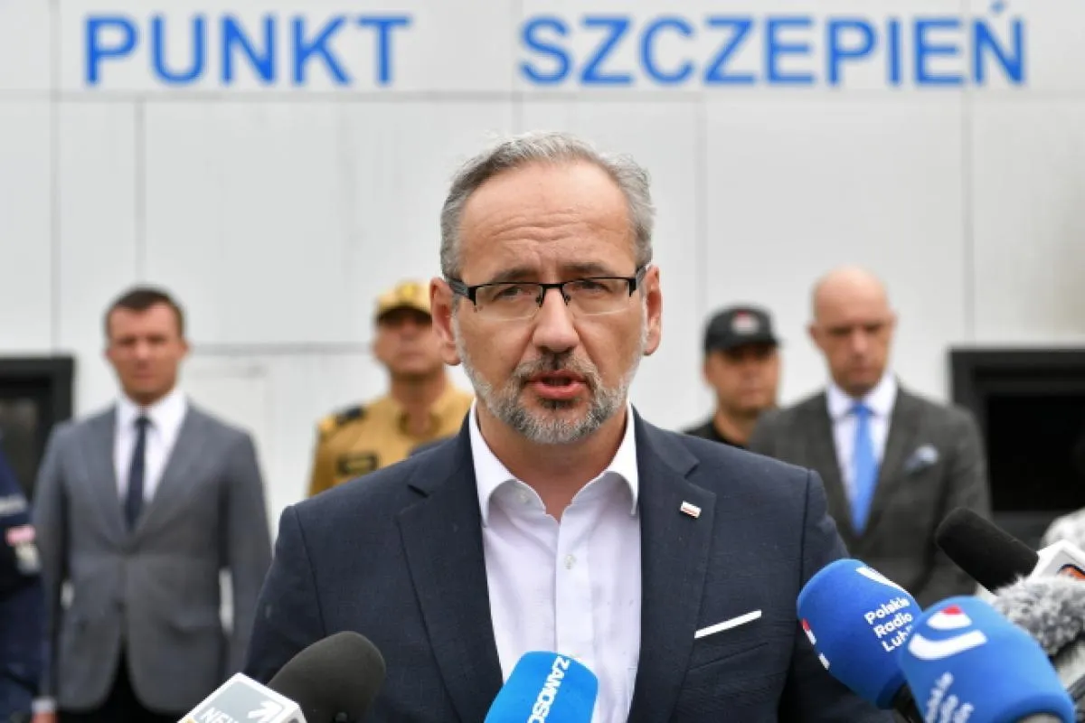 Adam Niedzielski: przekroczyliśmy barierę 80 proc. udziału wariantu Delta