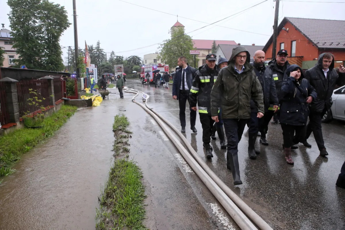 Premier: Trudna sytuacja w gminie Wieliczka