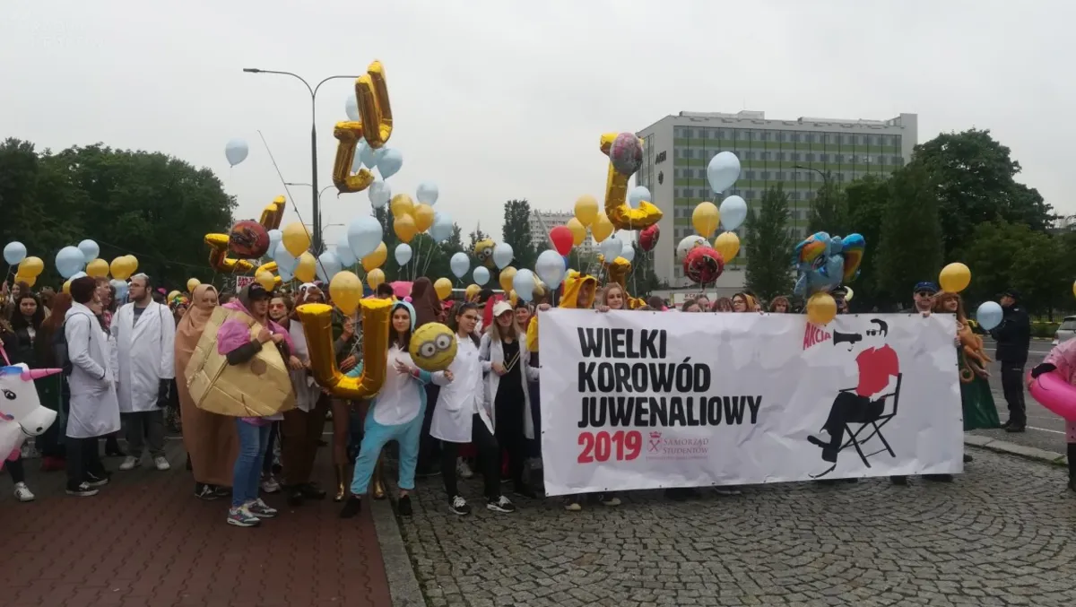 Juwenaliowy korowód przeszedł przez Kraków