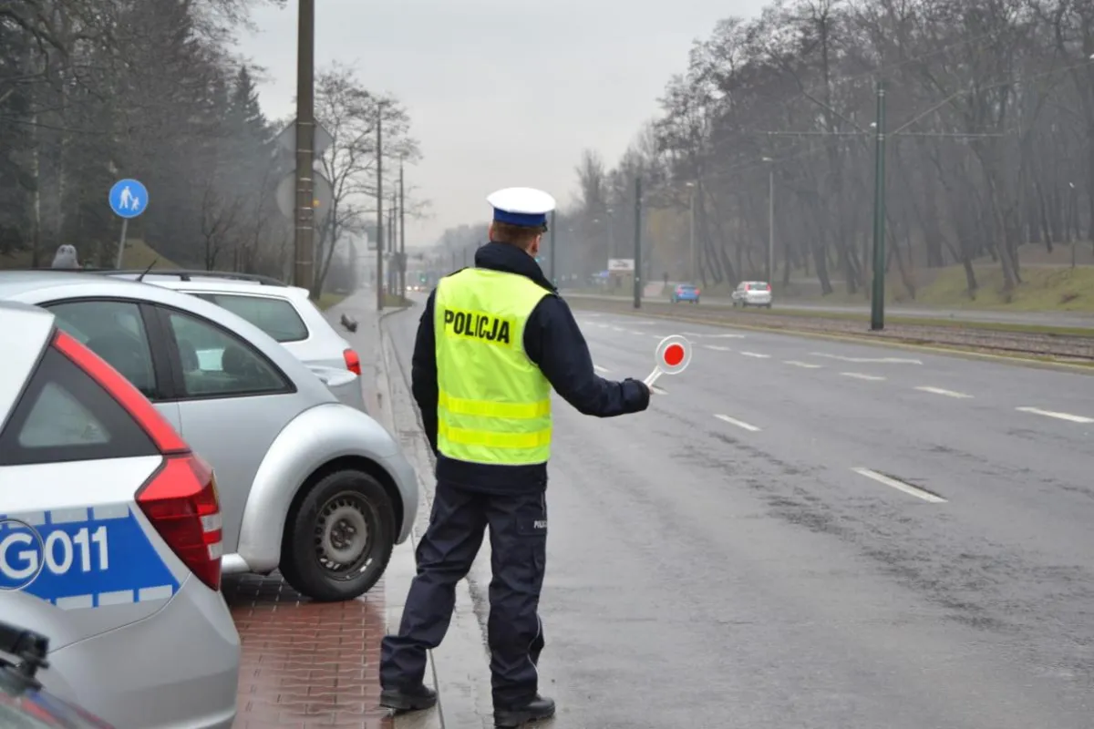 Policja: od początku akcji "Znicz" doszło do 288 wypadków, zginęło 18 osób