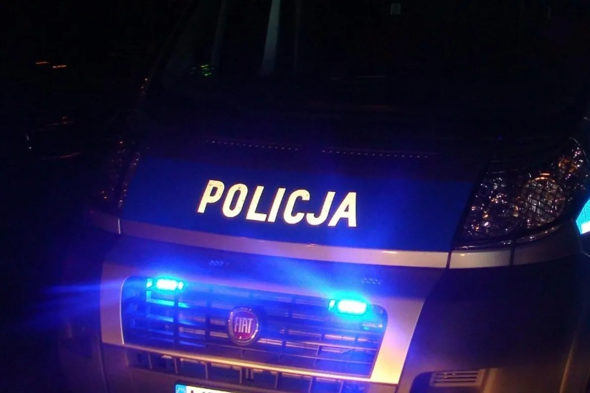 Wypadek w Targowisku na dk 94, trzy osoby trafiły do szpitala