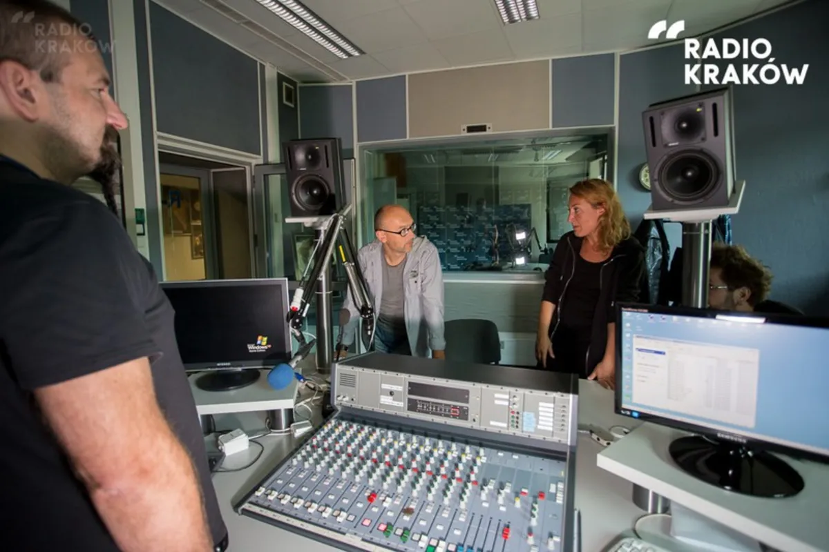 M.Kleczewska w studiu Radia Kraków