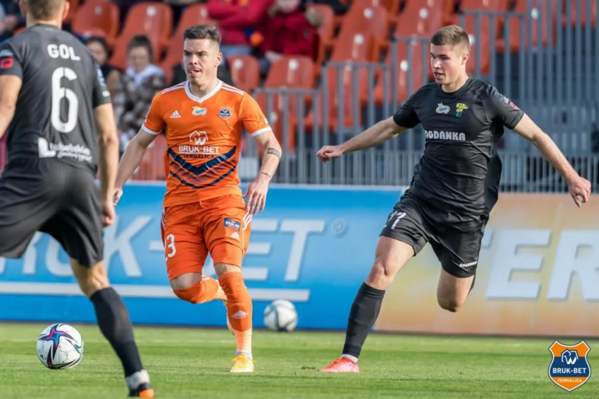 Ekstraklasa piłkarska – Radoslav Latal trenerem Bruk-Betu Termaliki