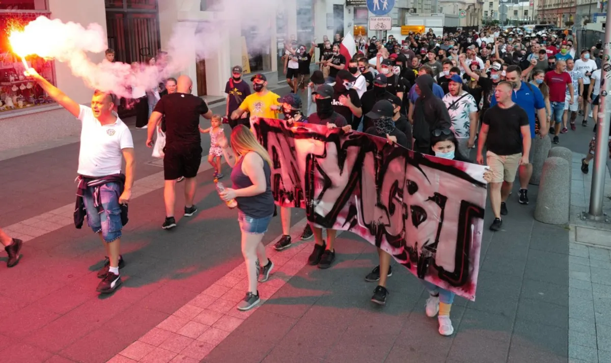 Muzeum Auschwitz o demonstracji w Katowicach: "Nienawiść narasta stopniowo. Od gestów i słów"