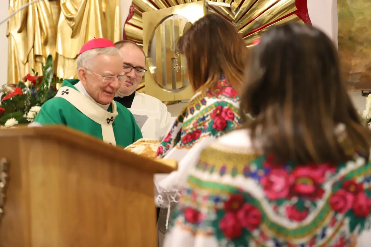 Abp Marek Jędraszewski: Tylko poczucie, że wszyscy jesteśmy dziećmi jednego Boga może zabezpieczyć pokój między narodami