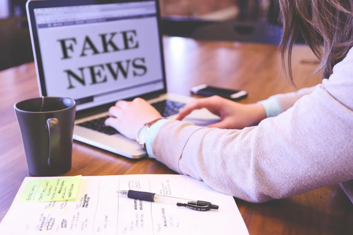 Apel do platform internetowych o zablokowanie serwisów siejących dezinformacje