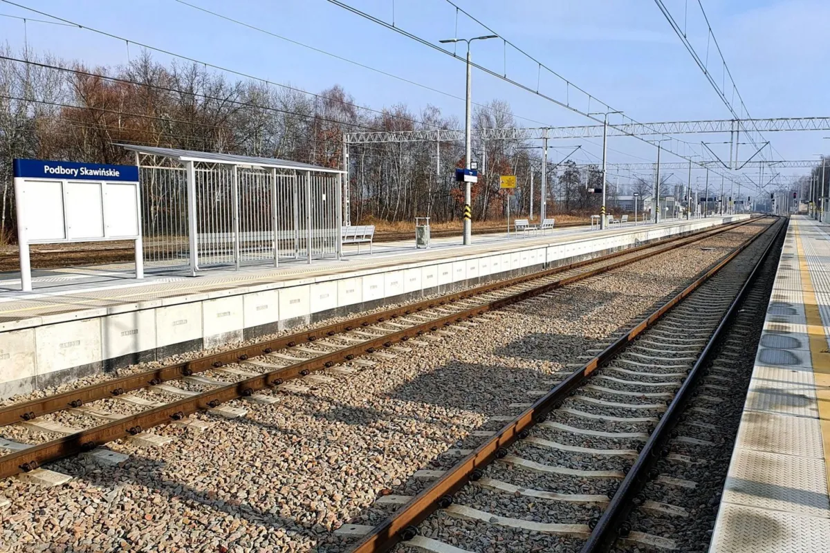 Nowa stacja i dalsze utrudnienia po zmianie rozkładu jazdy na kolei