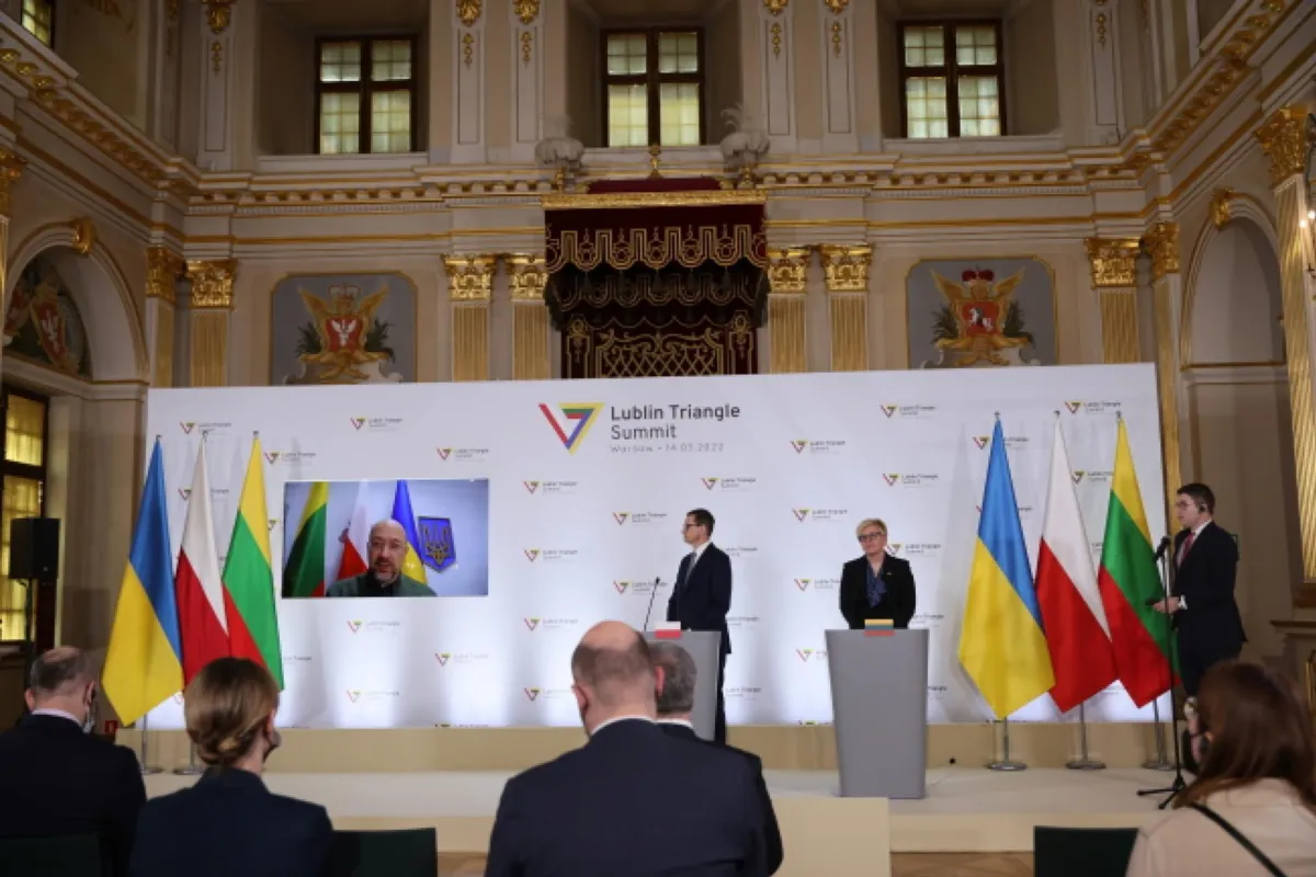 Premier: każdy TIR na granicy polsko-białoruskiej jest sprawdzany, czy nie przewozi towarów tzw. podwójnego użytku
