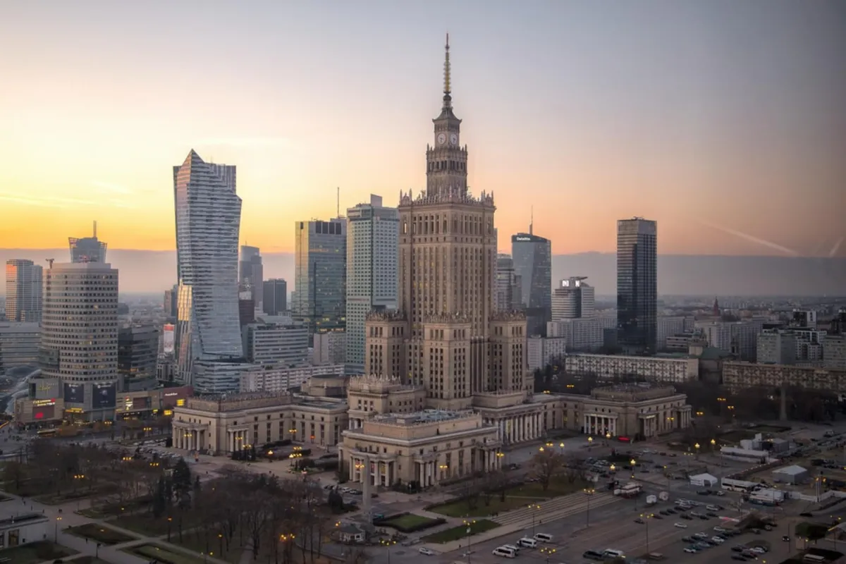 Dlaczego warto mieć centralę firmy w biurze wirtualnym?