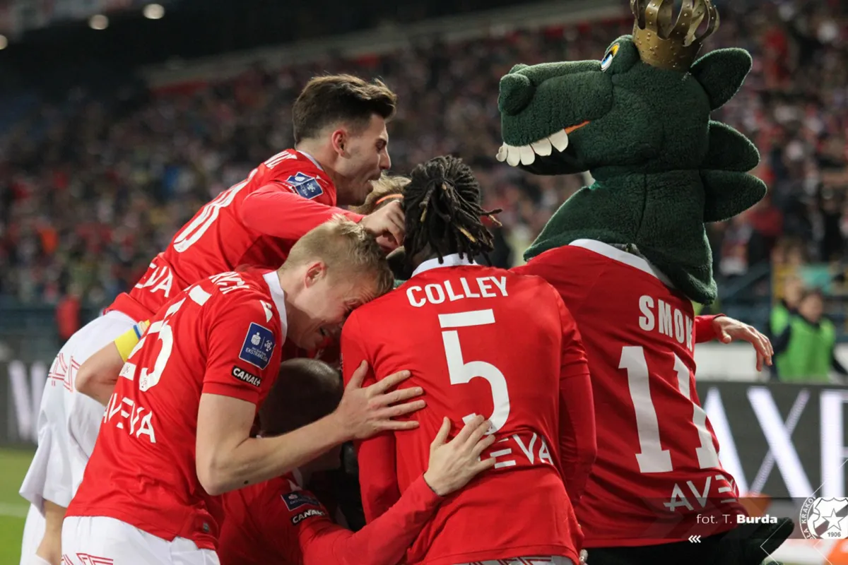 Ekstraklasa piłkarska – prezes Wisły Kraków: koncentrujemy się na utrzymaniu