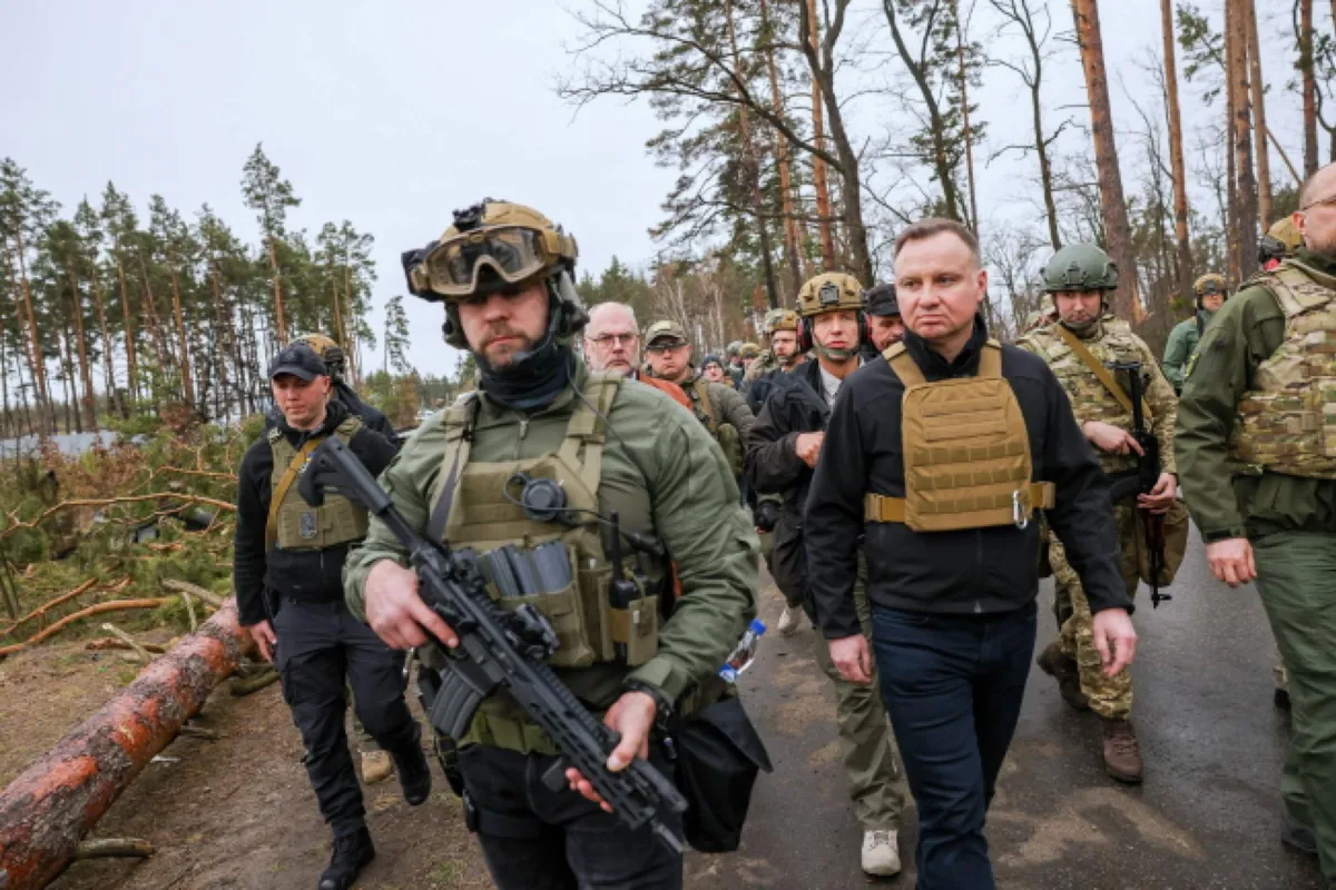 Prezydent Duda: jeśli ktoś wysyła żołnierzy, by zabijali cywilów, to to nie jest wojna - to terroryzm i bandytyzm