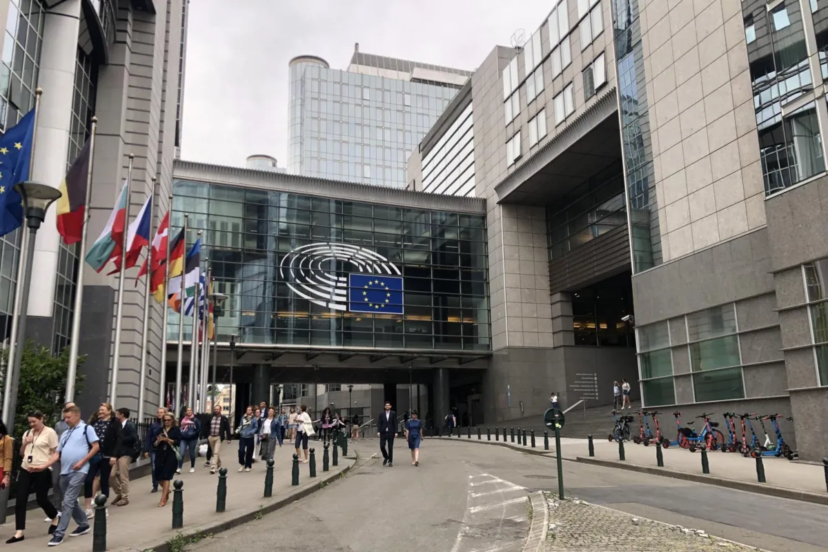Europejski Rok Młodzieży na półmetku. Jak zdaniem młodych powinna wyglądać przyszłość UE?
