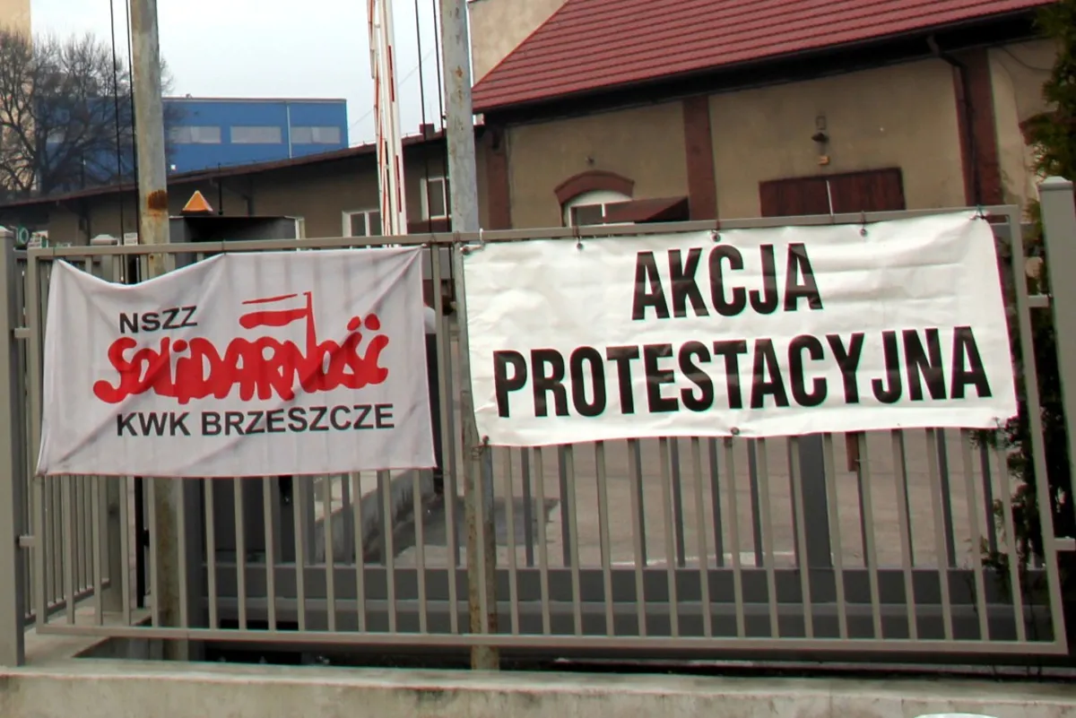 Negocjacje górniczych związkowców z rządem znów zerwane. Górnicy z Brzeszcz kontynuują protest