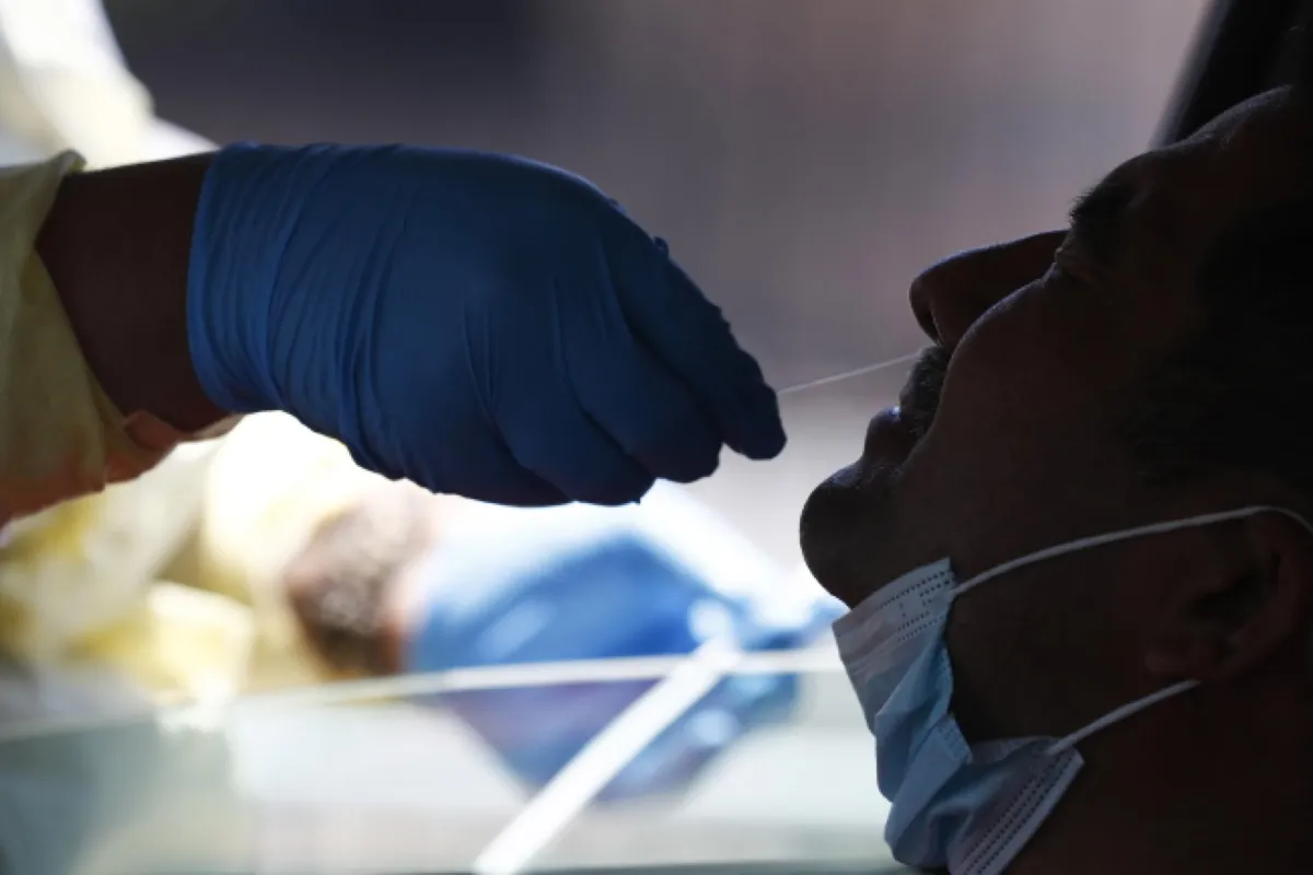 284 zakażeń koronawirusem, nie zmarł żaden pacjent z COVID-19