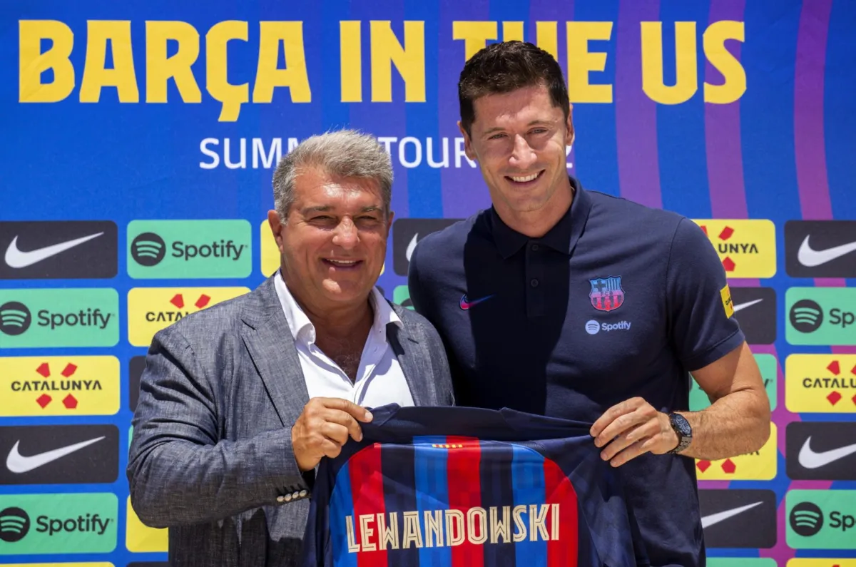 Lewandowski ofcjalnie zaprezentowany przez Barcelonę!