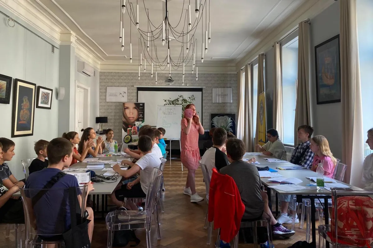 Krakowska fundacja prowadzi bezpłatne lekcje języka polskiego dla uchodźców z Ukrainy