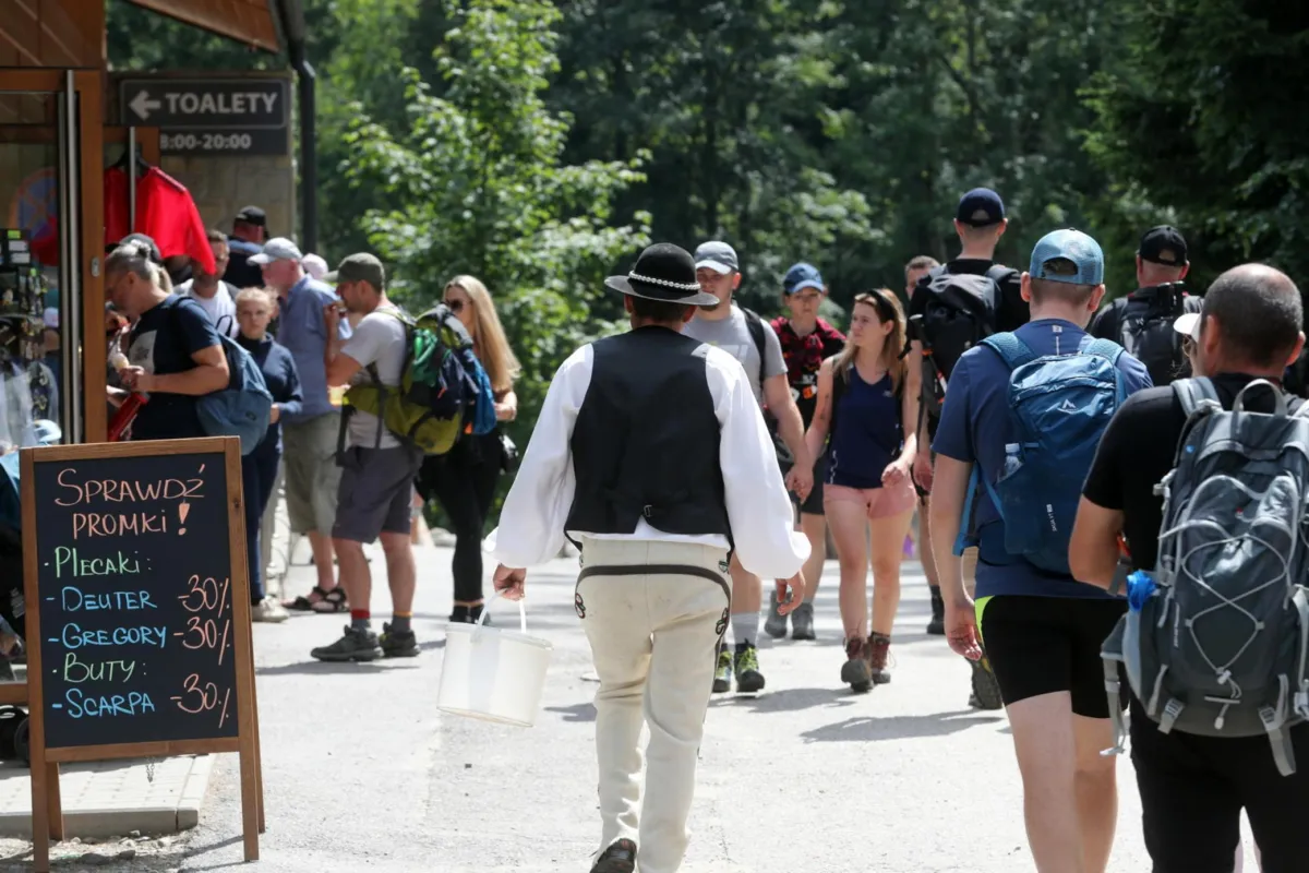 Zakopane: półmetek wakacji; hotelarze zadowoleni, restauratorzy narzekają