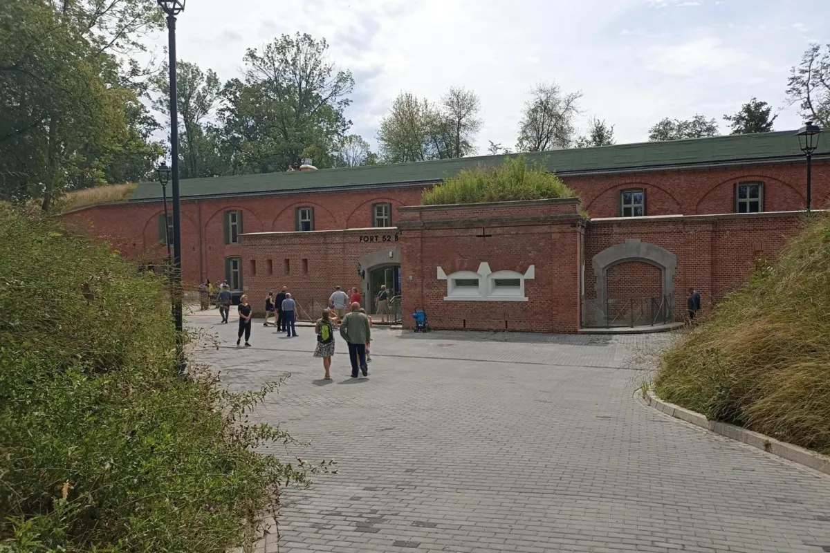 Po latach można zwiedzać Fort Borek w Krakowie [ZDJĘCIA]