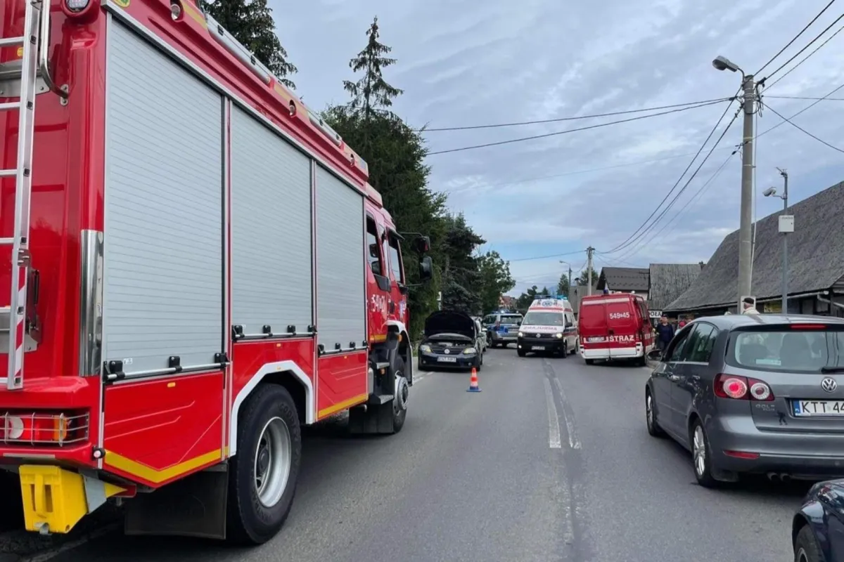 Wypadek samochodowy w Poroninie. Pięć osób rannych, w tym dzieci