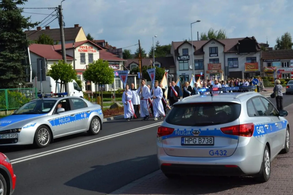W niedzielę uroczystości w rocznicę śmierci Maksymiliana Kolbego. Utrudnienia na drogach