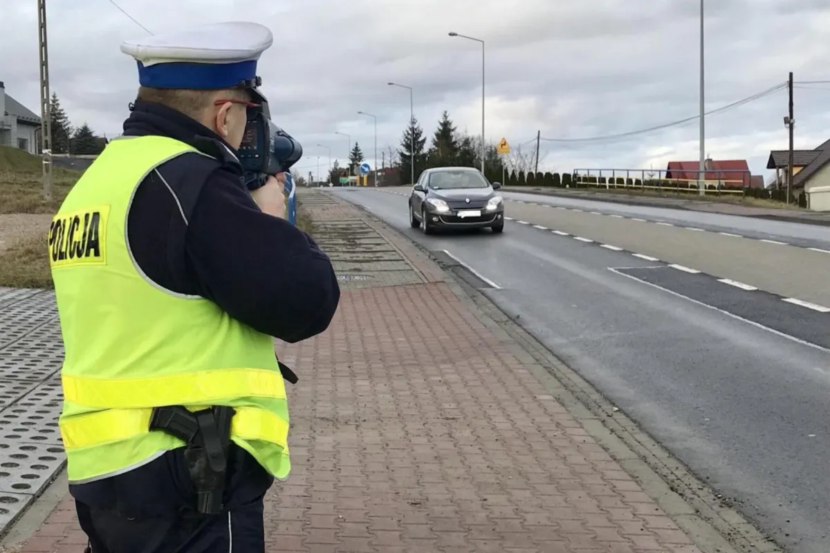 Ostatni weekend wakacji: na głównych trasach wzmożony ruch, policja apeluje ostrożność