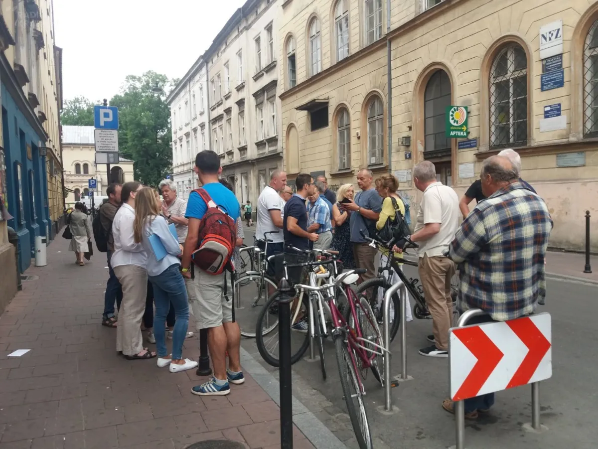 Nie doszło do zapowiadanej kontroli konserwatorskiej na krakowskim placu Nowym