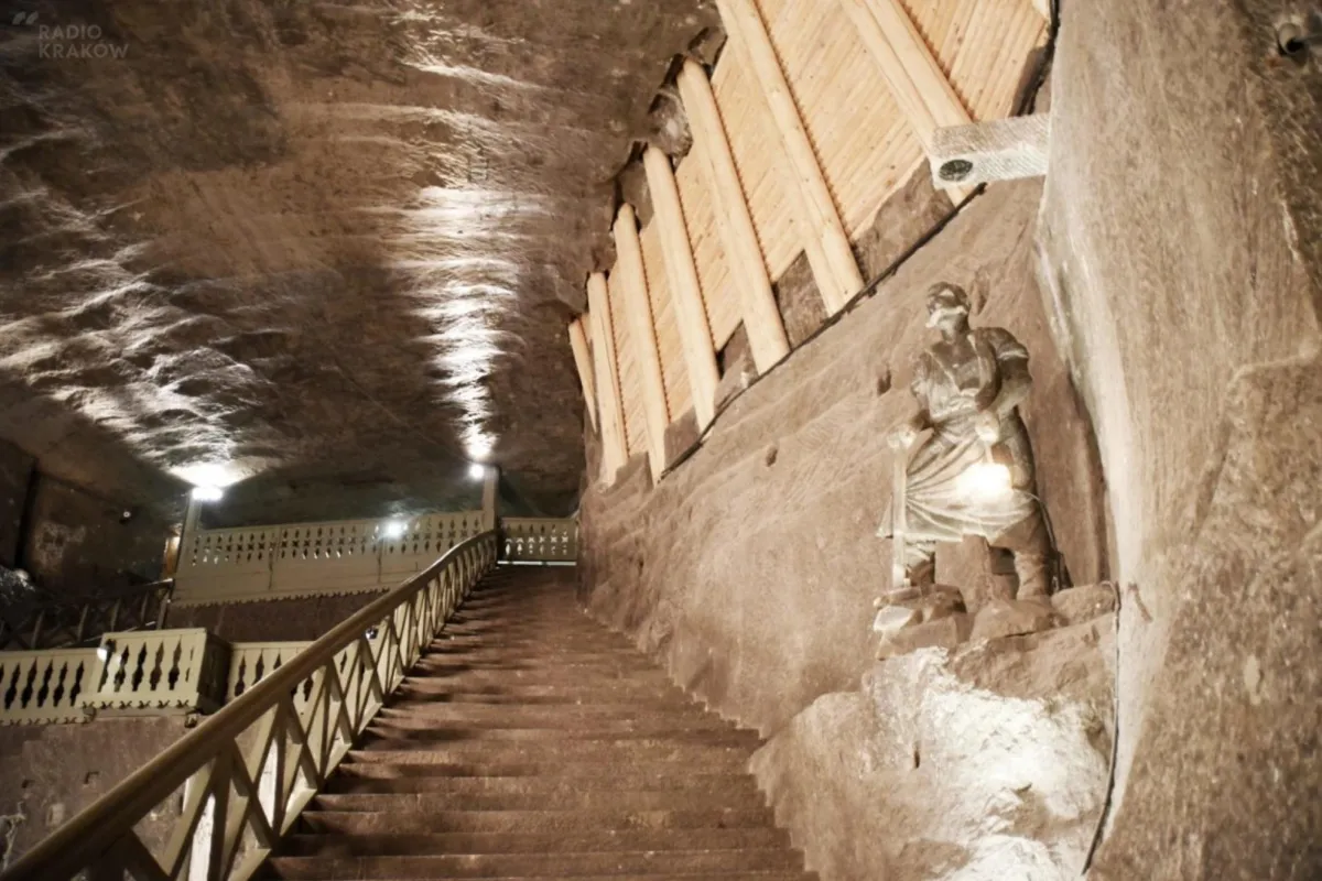 Kopalnia Soli Wieliczka cieszy się z miliona turystów w tym roku, ale liczy na powrót do liczb sprzed pandemii