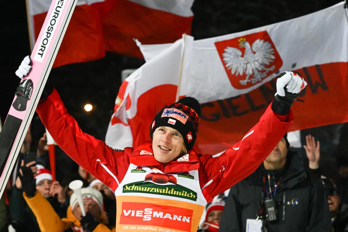 Dawid Kubacki bezkonkurencyjny w Titisee-Neustadt