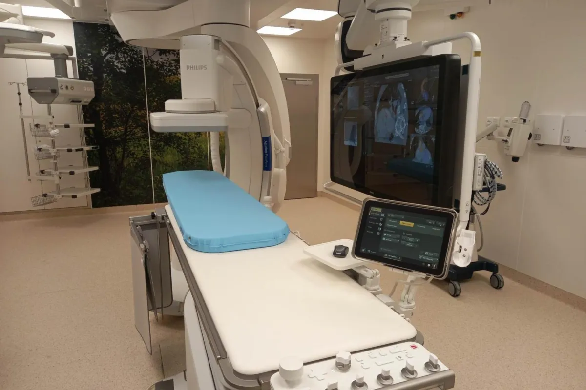 Szpital Jana Pawła II w Krakowie z nowoczesną salą hybrydową