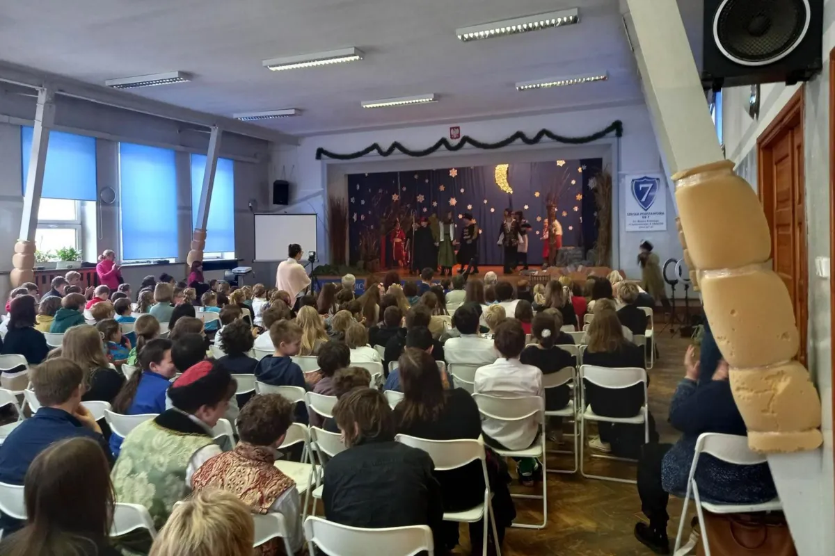 Kraków: turniej inscenizacji ballad Mickiewicza ma zintegrować uczniów polskich i ukraińskich