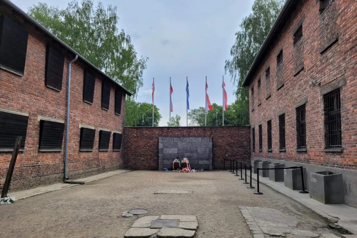 75 lat temu ogłoszono wyroki w pierwszym procesie niemieckich zbrodniarzy z KL Auschwitz