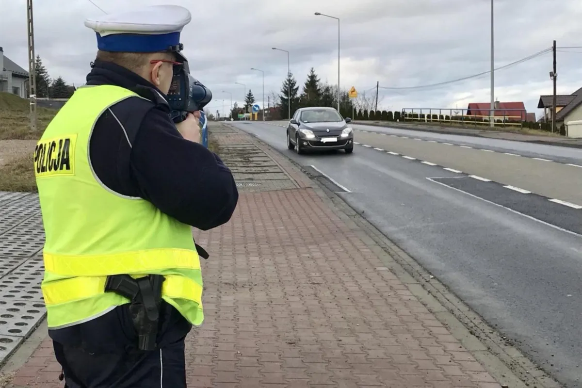 W święta na drogach więcej patroli policji, w tym z grupy SPEED