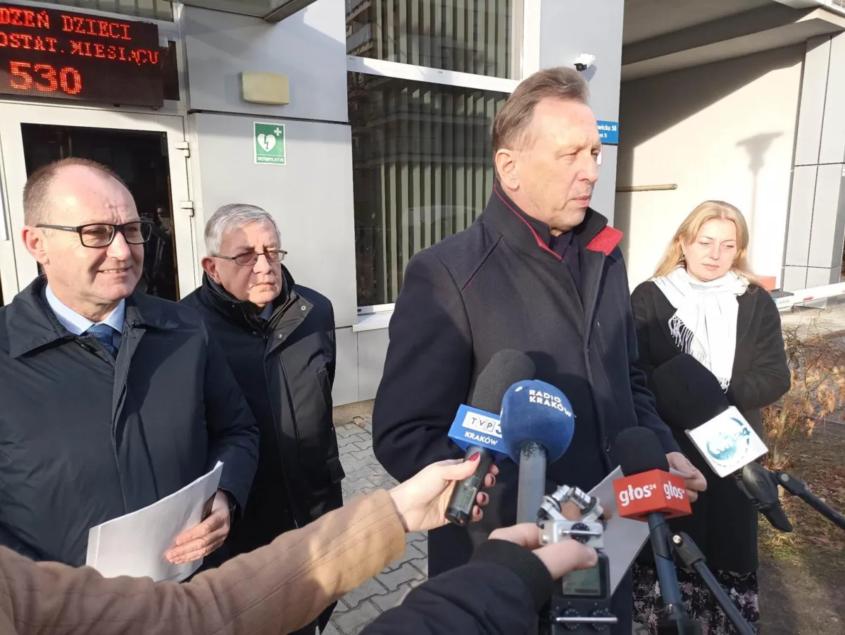 Opozycja zarzuca marszałkowi Witoldowi Kozłowskiemu nieprawidłowości w wydatkowaniu pieniędzy