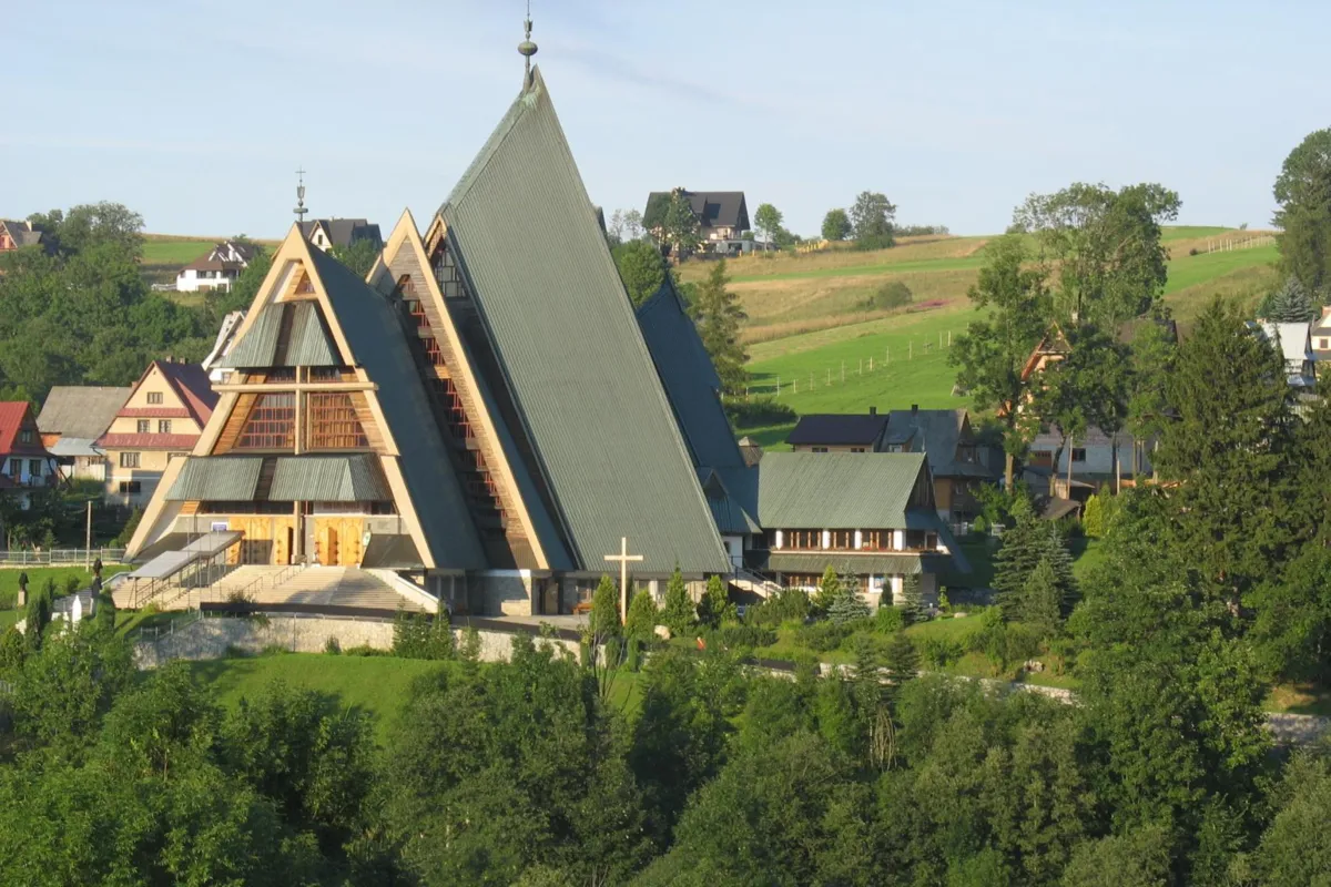 Zakopane: kradzież rekwizytów z szopki bożonarodzeniowej; złodziej to recydywista