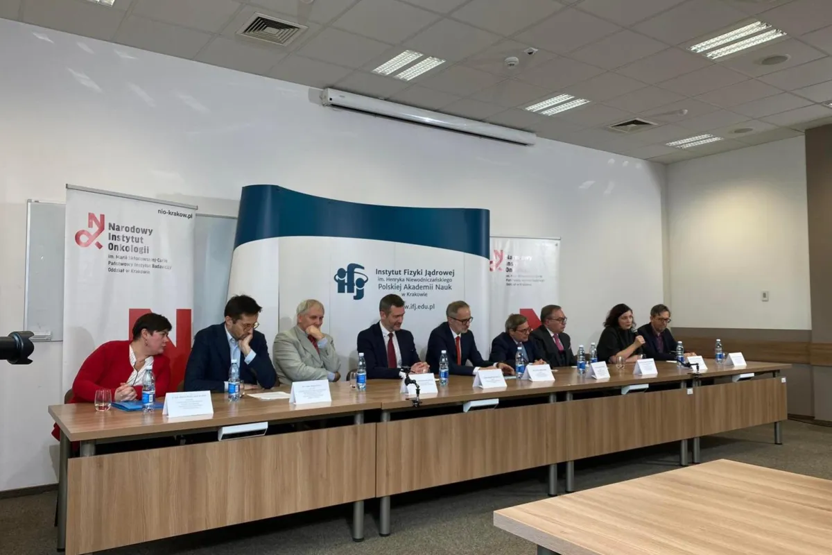Coraz więcej dzieci korzysta z protonoterapii w jedynym w kraju Centrum Cyklotronowym