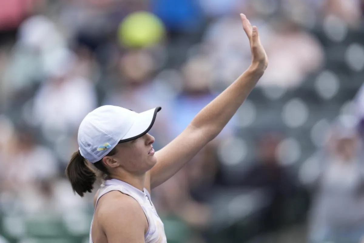 Turniej WTA w Indian Wells: awans Świątek po trudnym meczu do 1/8 finału