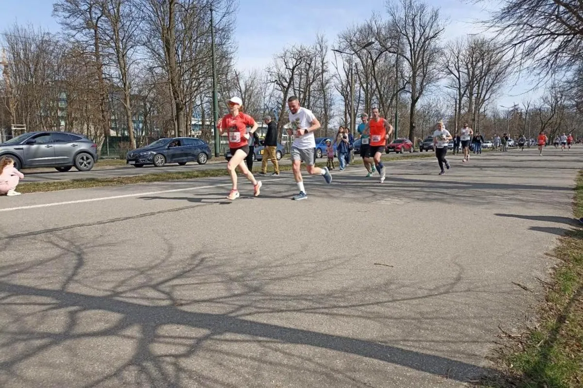 Biegacze opanowali Kraków i przywitali wiosnę