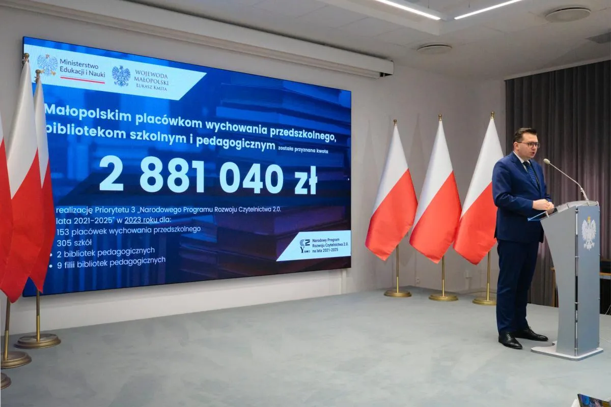 Wojewoda: co druga biblioteka dostanie środki na rozwój czytelnictwa