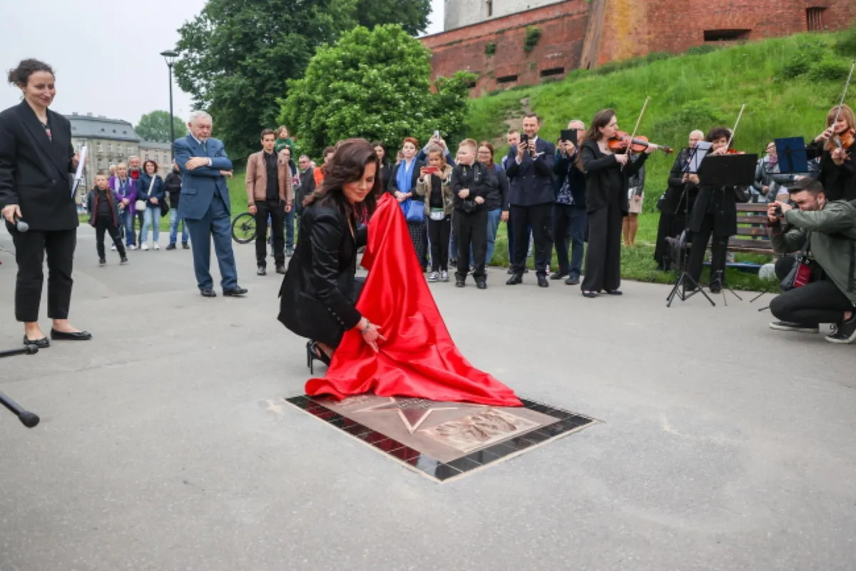 W alei gwiazd pod Wawelem odsłonięto płytę Jana A.P. Kaczmarka