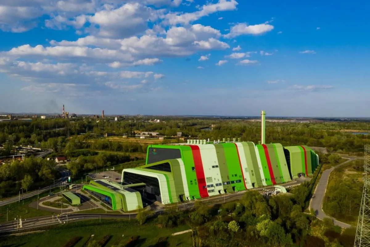 W krakowskiej ekospalarni uruchomiono instalację odzysku ciepła ze spalin za ponad 37 mln zł