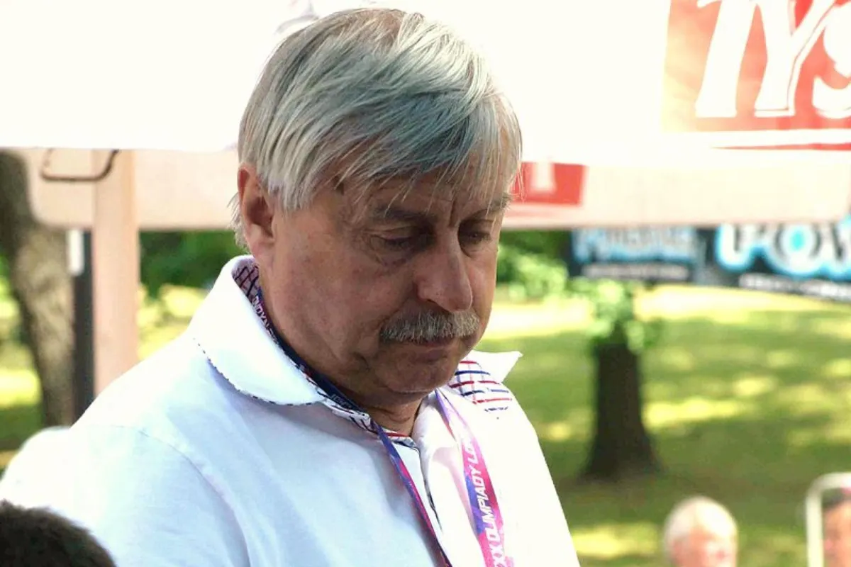 Stadion Węgrzcanki w Węgrzcach Wielkich został nazwany imieniem Kazimierza Kmiecika