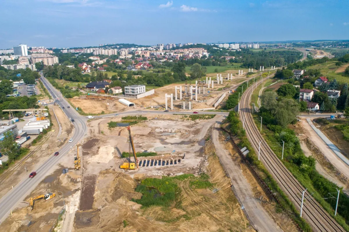 Uwaga kierowcy i piesi w Krakowie, szykują się utrudnienia na ul. Okulickiego