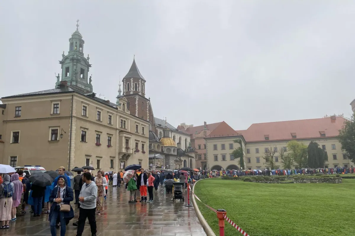 Z Krakowa wyruszyła 43. piesza pielgrzymka na Jasną Górę
