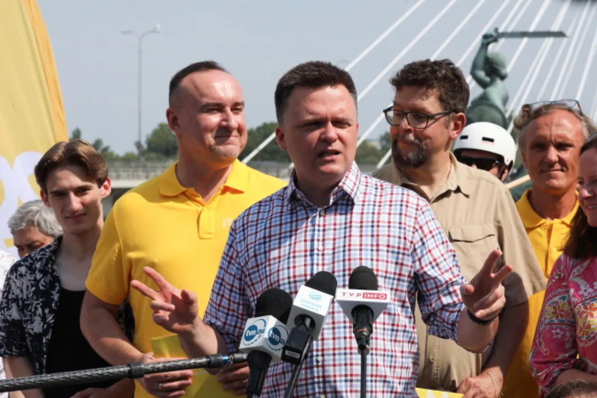 Szymon Hołownia: Priorytetem odbudowanie kompetencji polskich sił powietrznych, wojsk rakietowych i obrony przeciwlotniczej