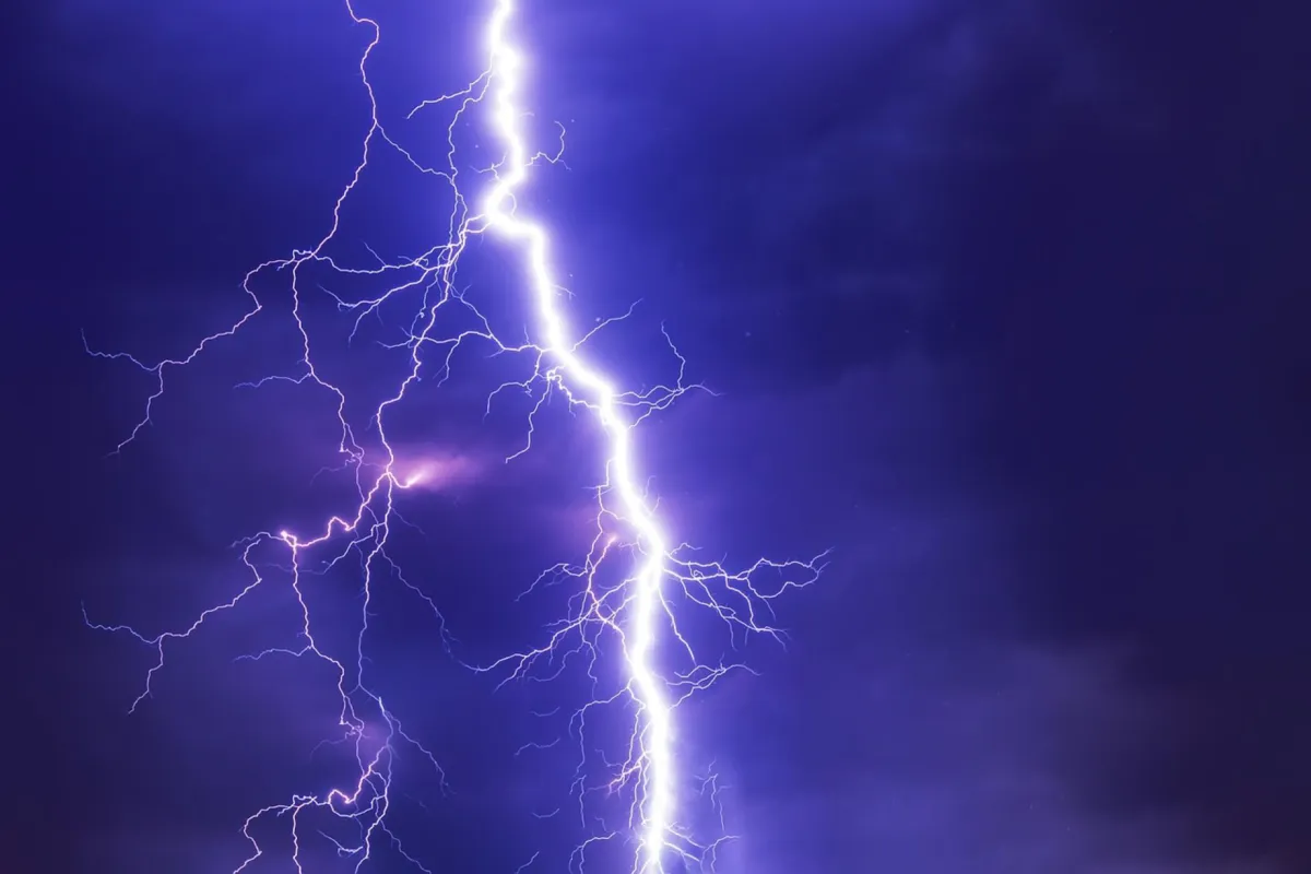 IMGW wydało dla Małopolski ostrzeżenie przed burzami z gradem