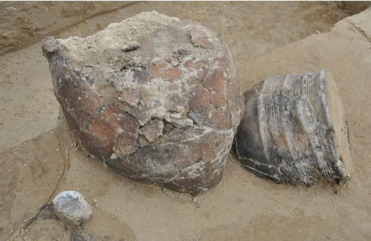 Znaleziska archeologiczne odkryte podczas budowy trasy S7 Moczydło-Miechów