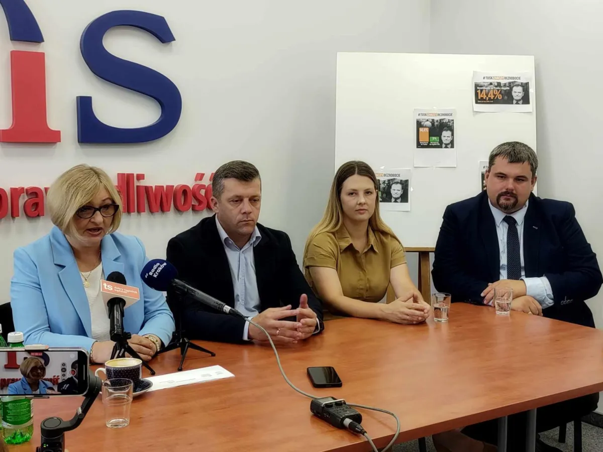 Elżbieta Zielińska: brak ofert pracy i perspektyw na przyszłość. Taka była rzeczywistość młodego pokolenia za rządów Donalda Tuska