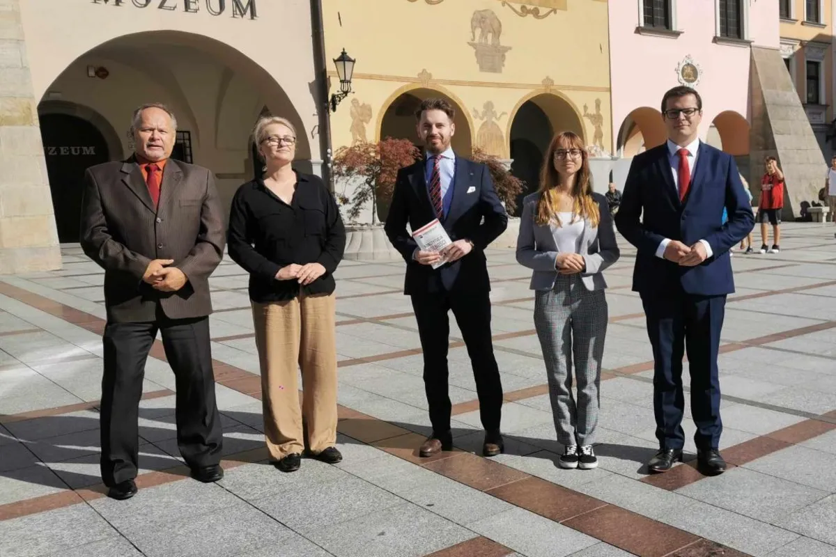 Kandydaci Konfederacji w Tarnowie o planach na zmiany podatkowe