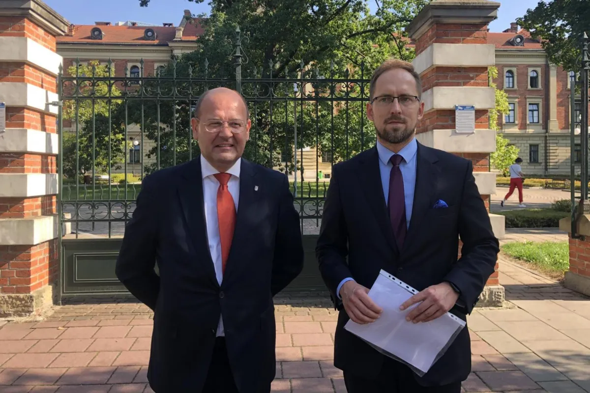 Afera na UEK:  zdymisjonowany dr Jakub Kwaśny nie mógł złożyć wyjaśnień